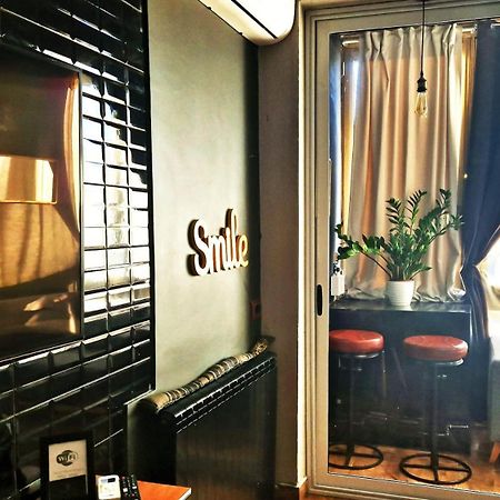 Muni Boutique Flat By Babylon Stay Neapel Exteriör bild