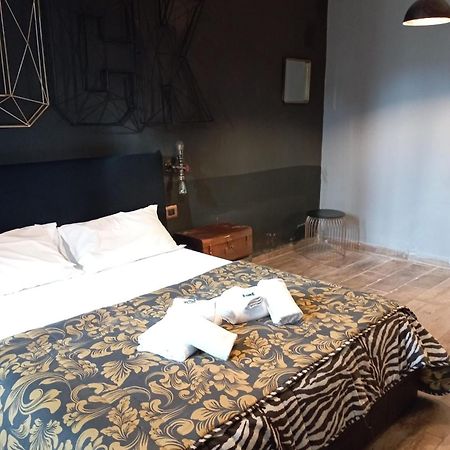 Muni Boutique Flat By Babylon Stay Neapel Exteriör bild