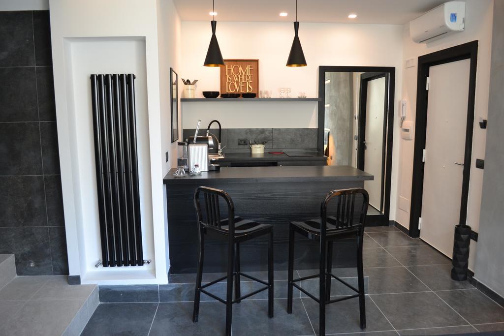 Muni Boutique Flat By Babylon Stay Neapel Exteriör bild