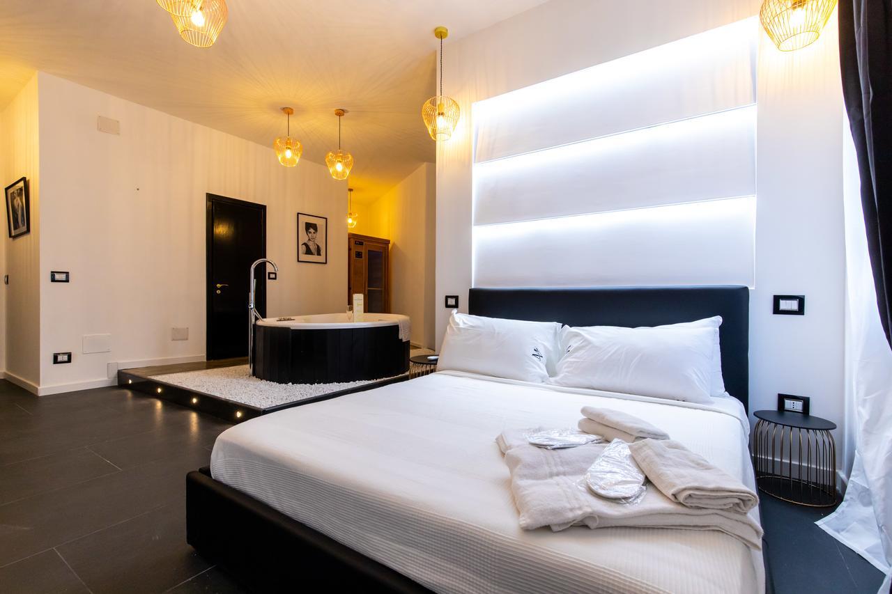 Muni Boutique Flat By Babylon Stay Neapel Exteriör bild