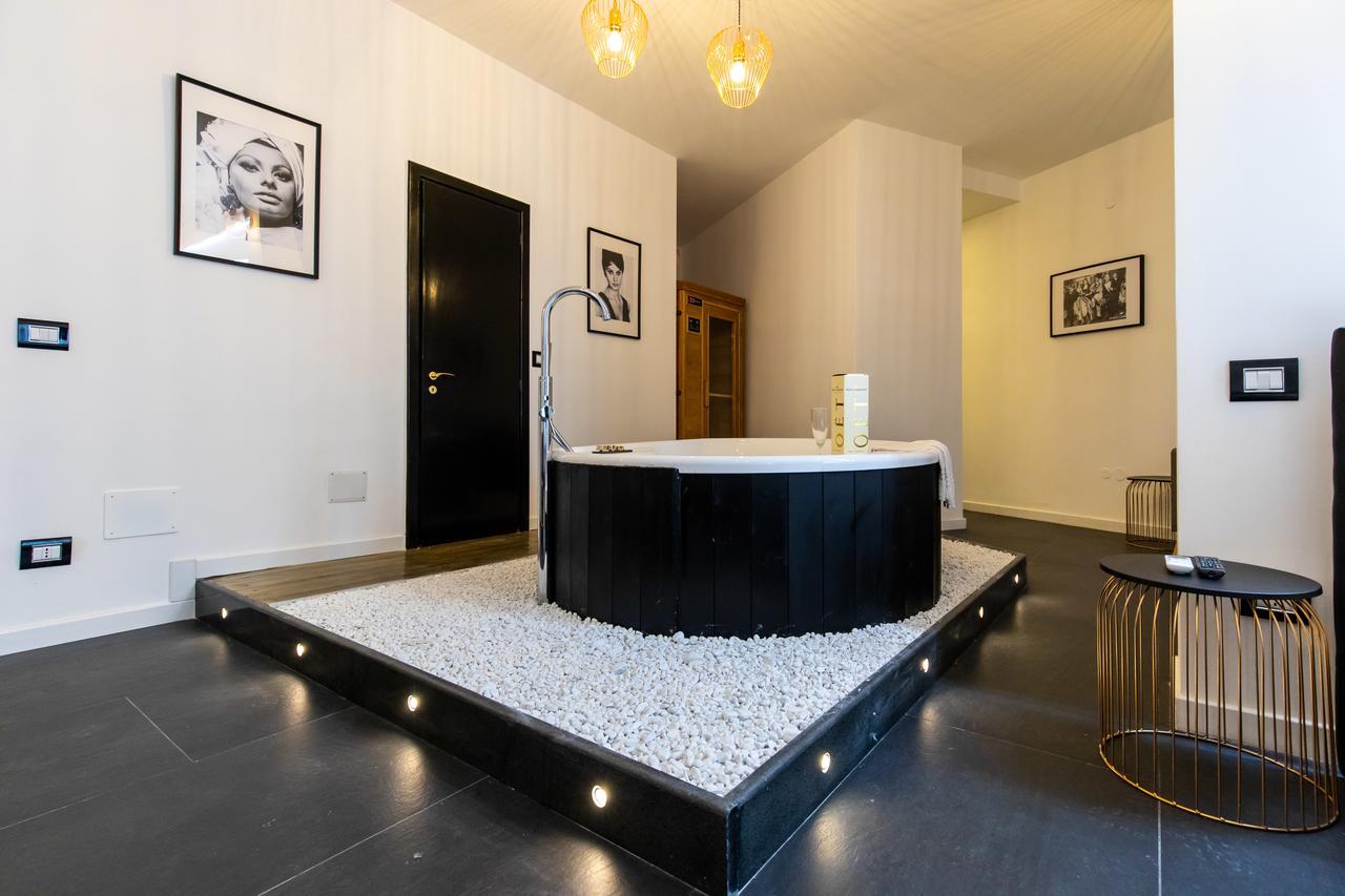 Muni Boutique Flat By Babylon Stay Neapel Exteriör bild